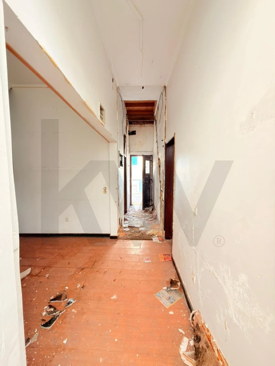 Prédio para Venda em Campolide Foto 13