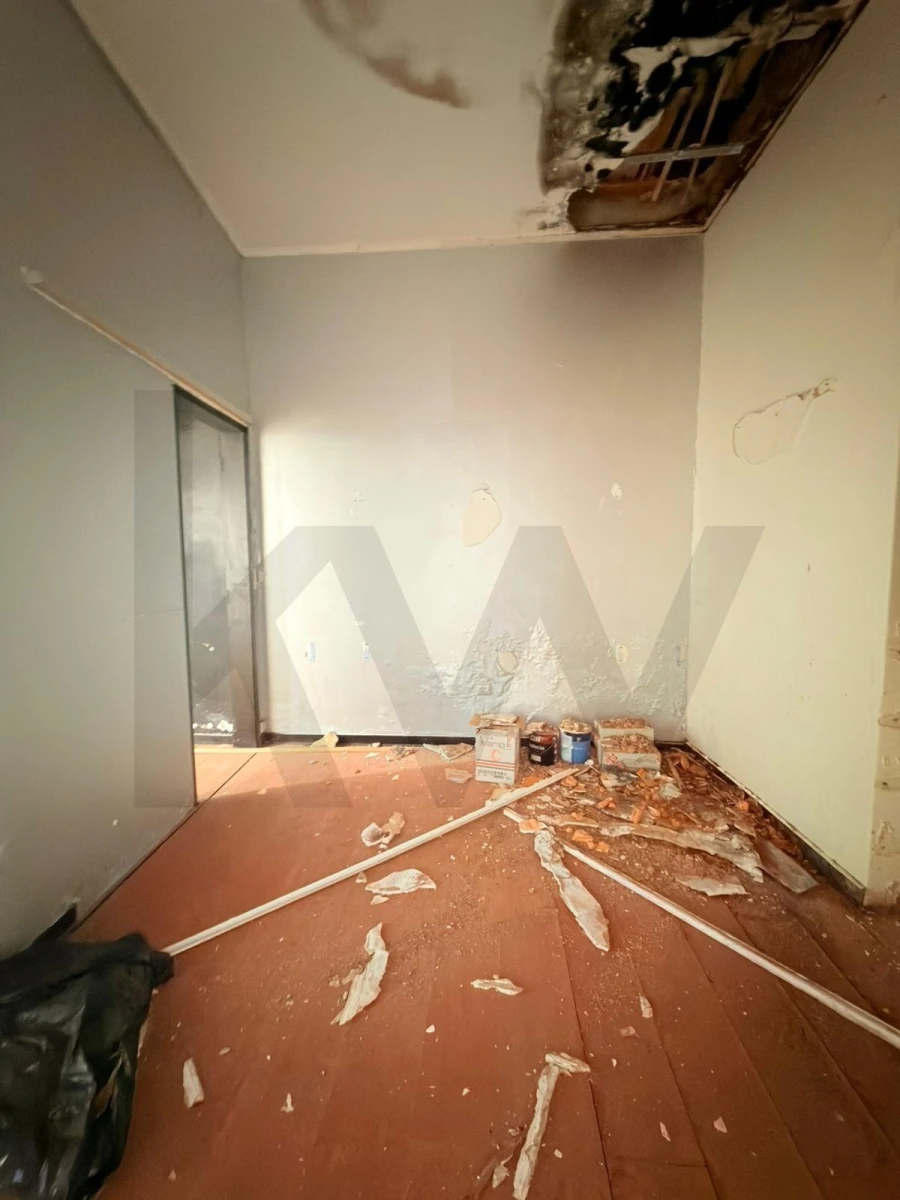 Prédio para Venda em Campolide Foto 6