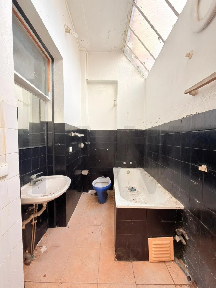 Prédio para Venda em Campolide Foto 12