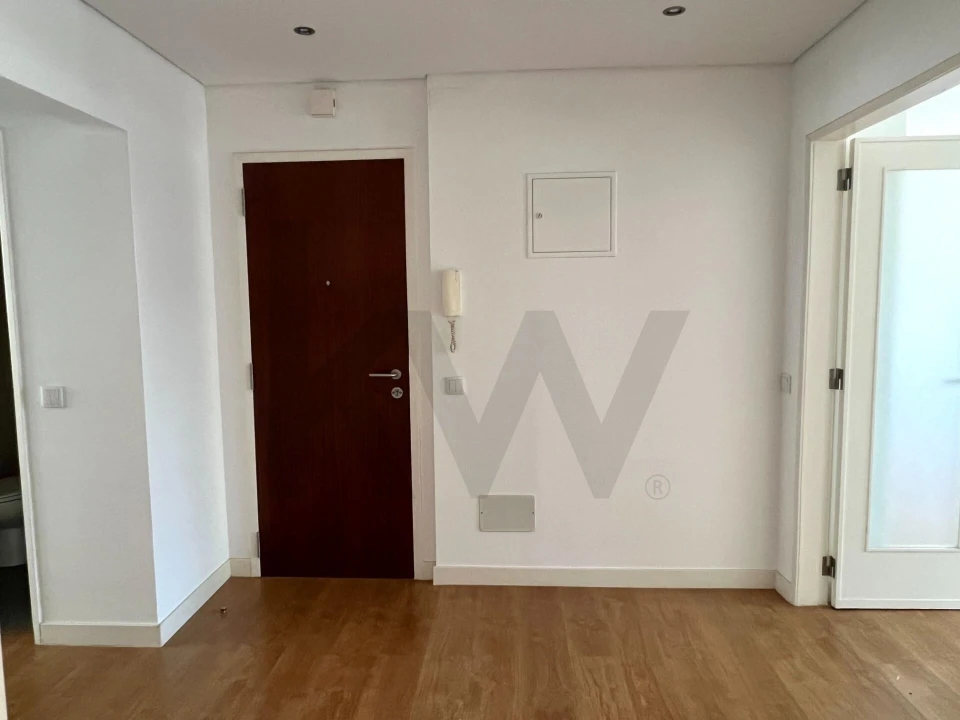 Apartamento T4 para Arrendamento em Moscavide e Portela Foto 8