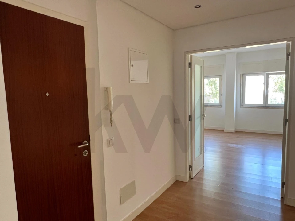 Apartamento T4 para Arrendamento em Moscavide e Portela Foto 7