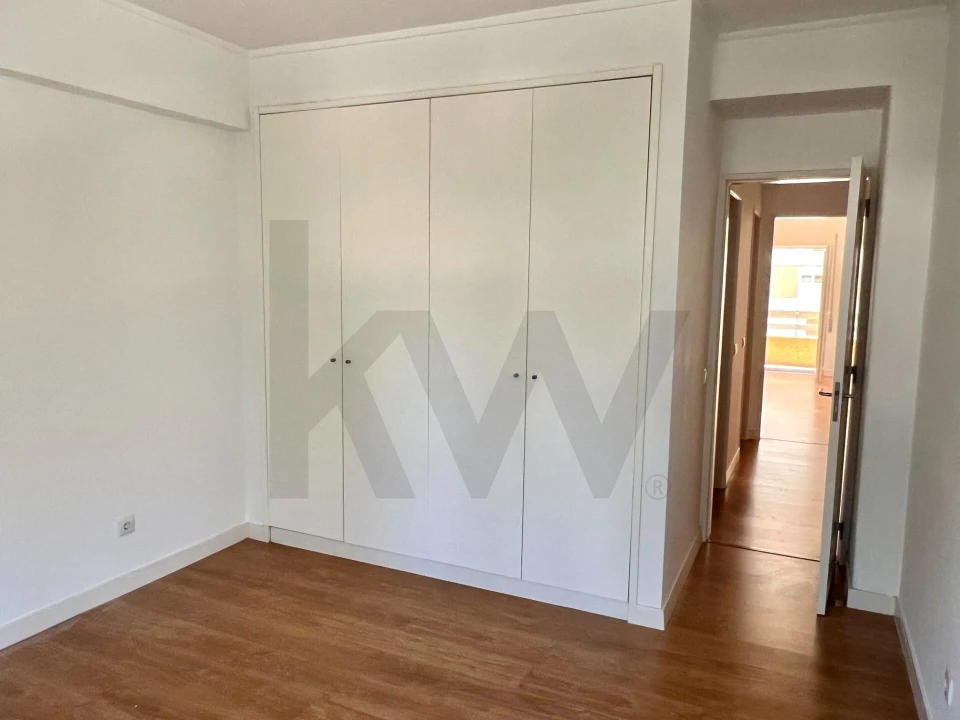 Apartamento T4 para Arrendamento em Moscavide e Portela Foto 18