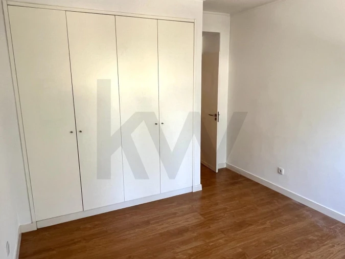 Apartamento T4 para Arrendamento em Moscavide e Portela Foto 20
