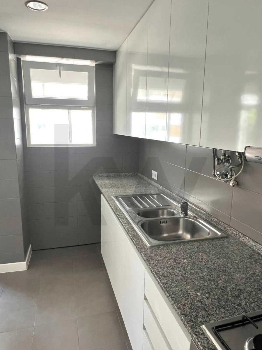 Apartamento T4 para Arrendamento em Moscavide e Portela Foto 41