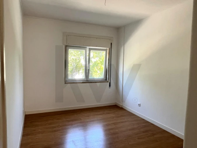 Apartamento T4 para Arrendamento em Moscavide e Portela Foto 11
