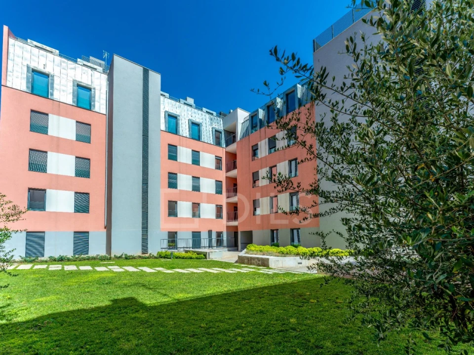 Apartamento T2 para Venda em Alcantara Foto 23
