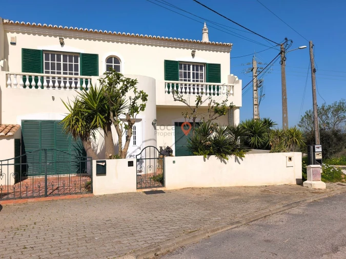 Moradia T3 para Venda em Luz