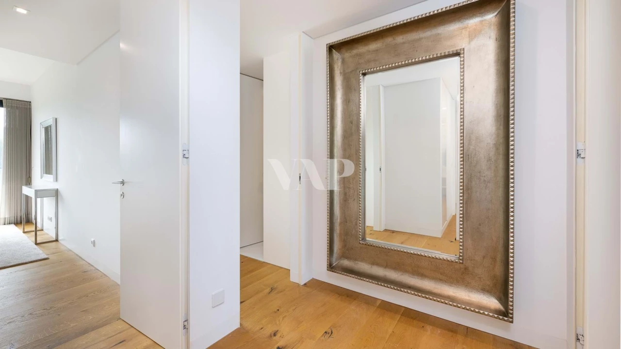 Apartamento T3 para Venda em Quarteira Foto 11