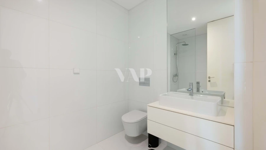 Apartamento T3 para Venda em Quarteira Foto 17