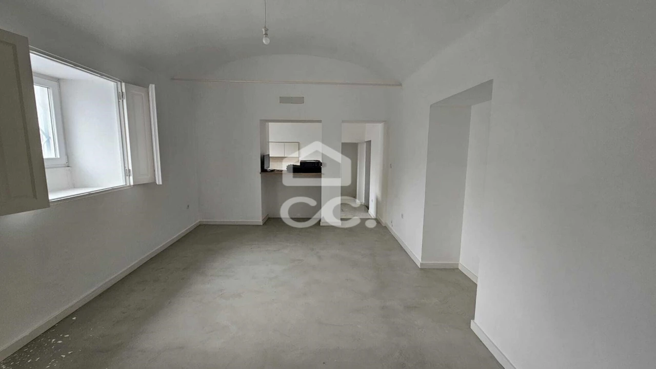 Apartamento T2 para Arrendamento em Beja (Santiago Maior e São João Baptista) Foto 4
