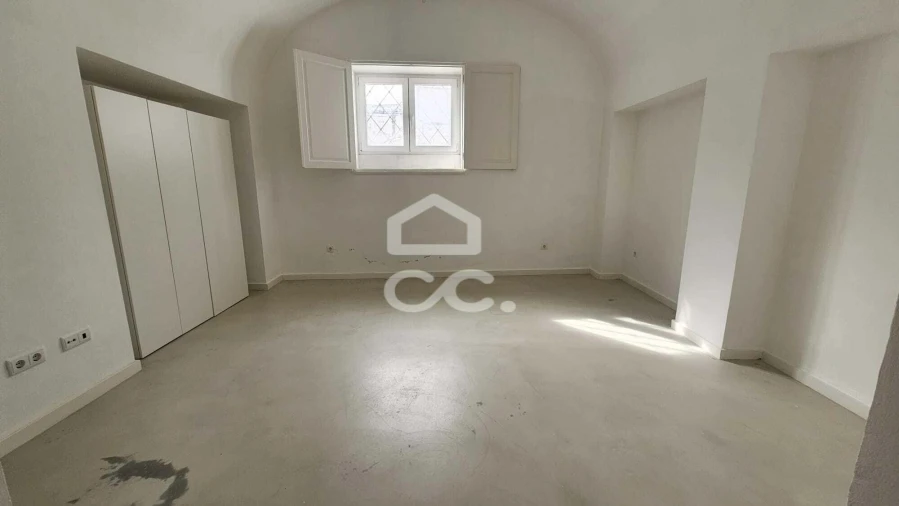 Apartamento T2 para Arrendamento em Beja (Santiago Maior e São João Baptista) Foto 16