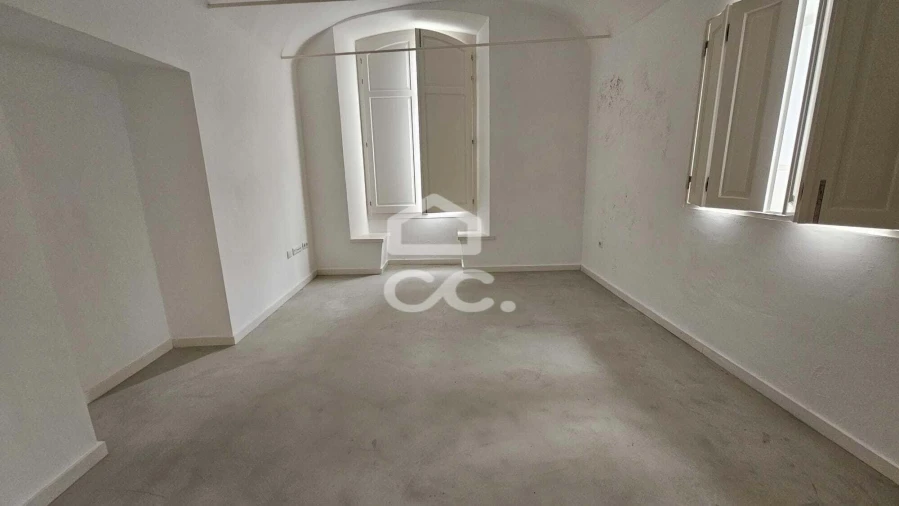 Apartamento T2 para Arrendamento em Beja (Santiago Maior e São João Baptista) Foto 3