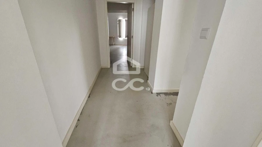 Apartamento T2 para Arrendamento em Beja (Santiago Maior e São João Baptista) Foto 5