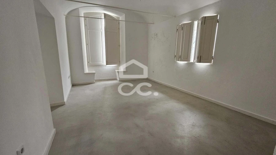 Apartamento T2 para Arrendamento em Beja (Santiago Maior e São João Baptista) Foto 7