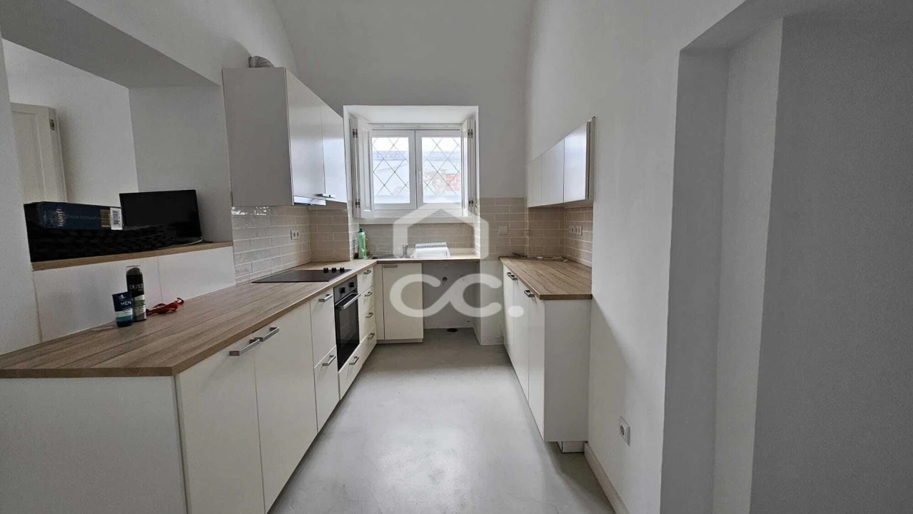 Apartamento T2 para Arrendamento em Beja (Santiago Maior e São João Baptista) Foto 1