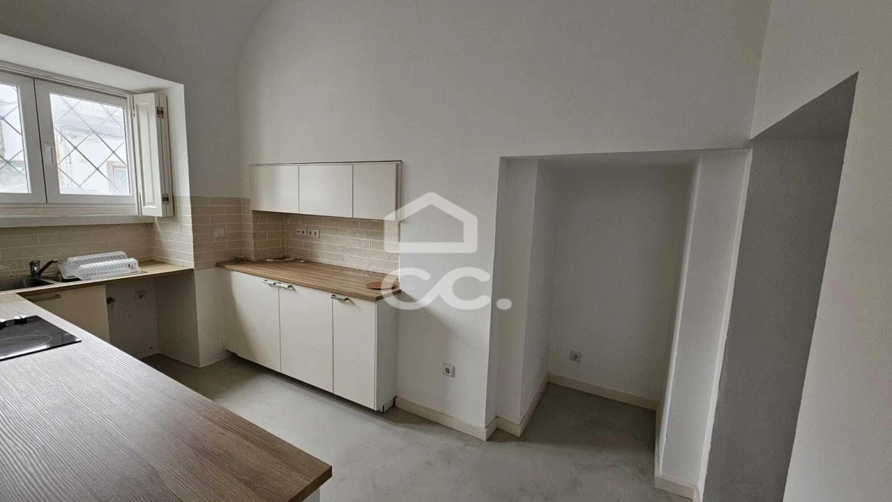Apartamento T2 para Arrendamento em Beja (Santiago Maior e São João Baptista) Foto 18