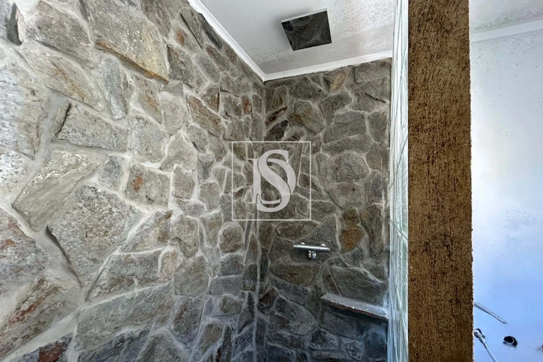 Moradia T2 para Venda em Trezoi Foto 17