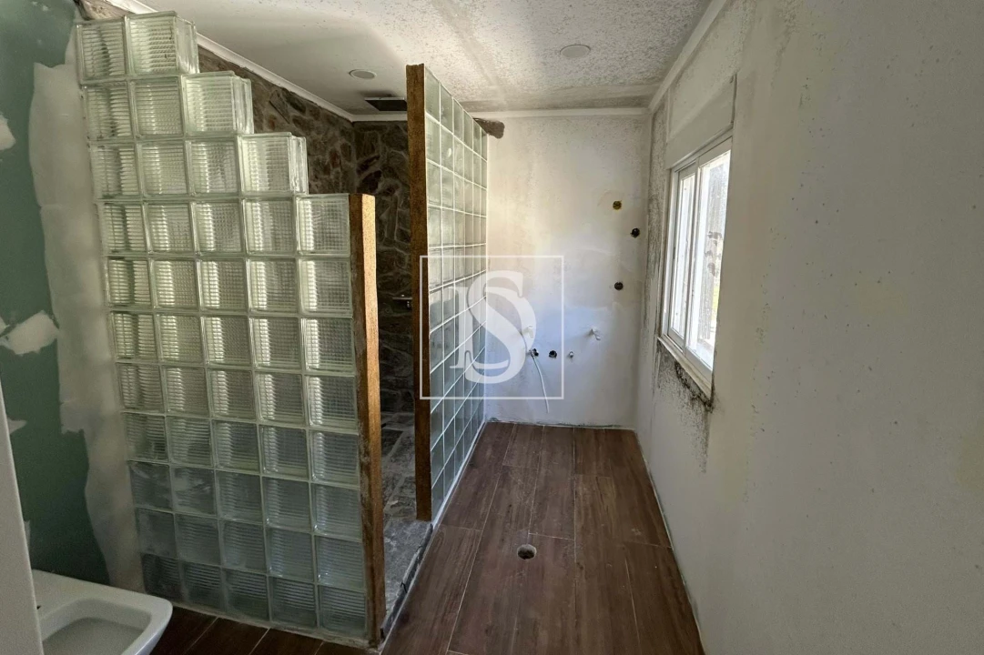 Moradia T2 para Venda em Trezoi Foto 16