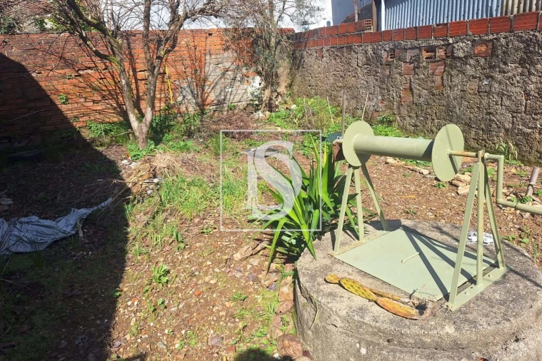 Moradia T2 para Venda em Trezoi Foto 28