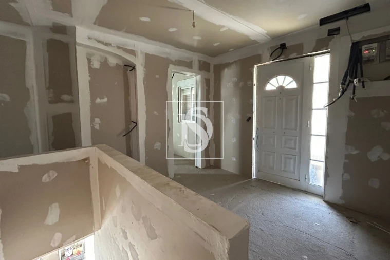 Moradia T2 para Venda em Trezoi Foto 7