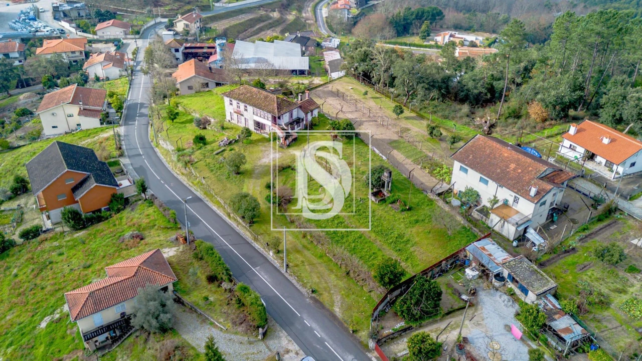 Moradia T3 para Venda em Fridão Foto 37