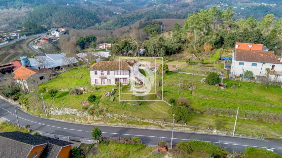 Moradia T3 para Venda em Fridão Foto 40