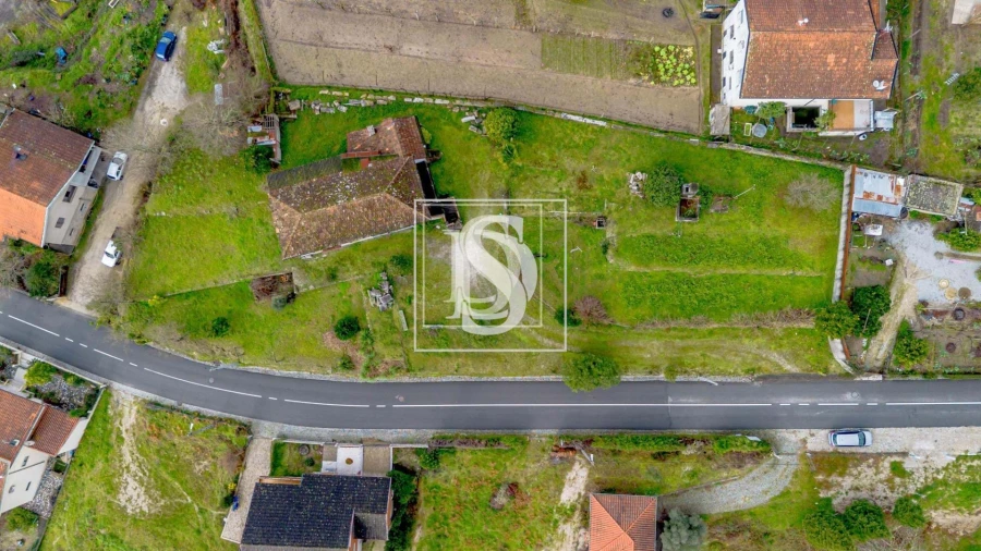 Moradia T3 para Venda em Fridão Foto 33