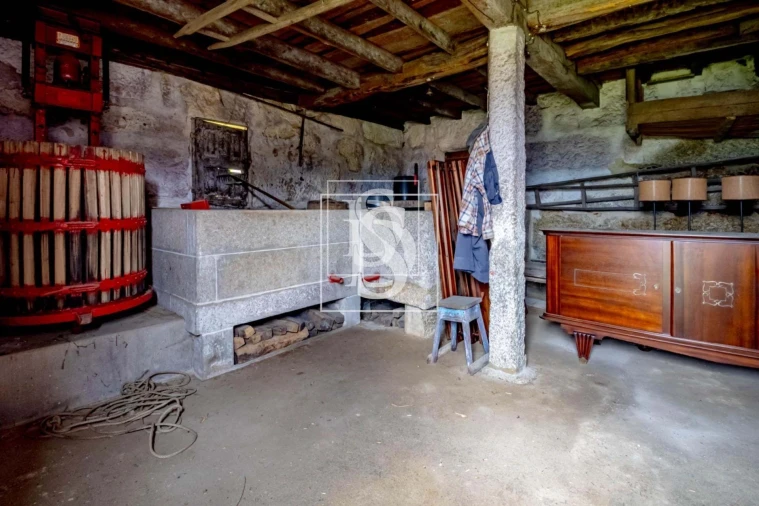 Moradia T3 para Venda em Fridão Foto 30