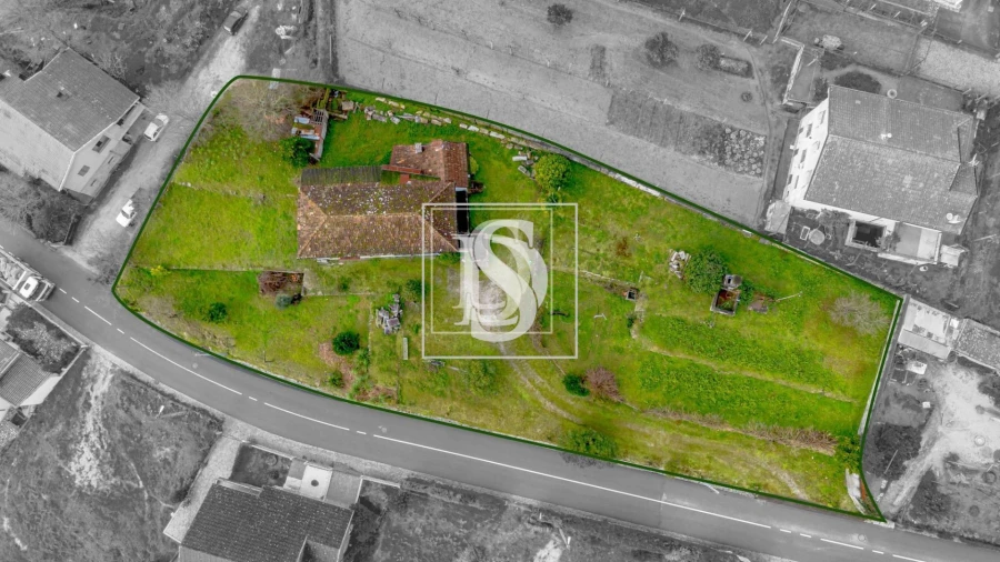 Moradia T3 para Venda em Fridão Foto 52