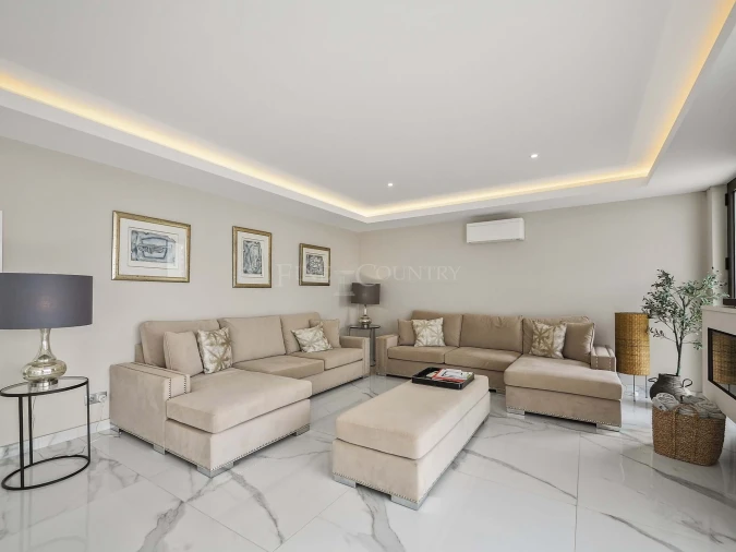 Moradia T4 para Venda em Lagoa e Carvoeiro Foto 11