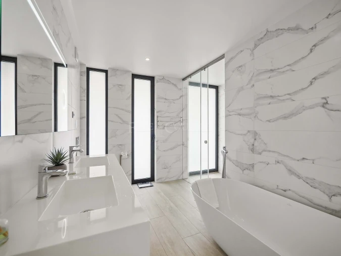 Moradia T4 para Venda em Lagoa e Carvoeiro Foto 21