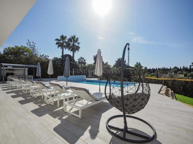 Moradia T4 para Venda em Lagoa e Carvoeiro Foto 2