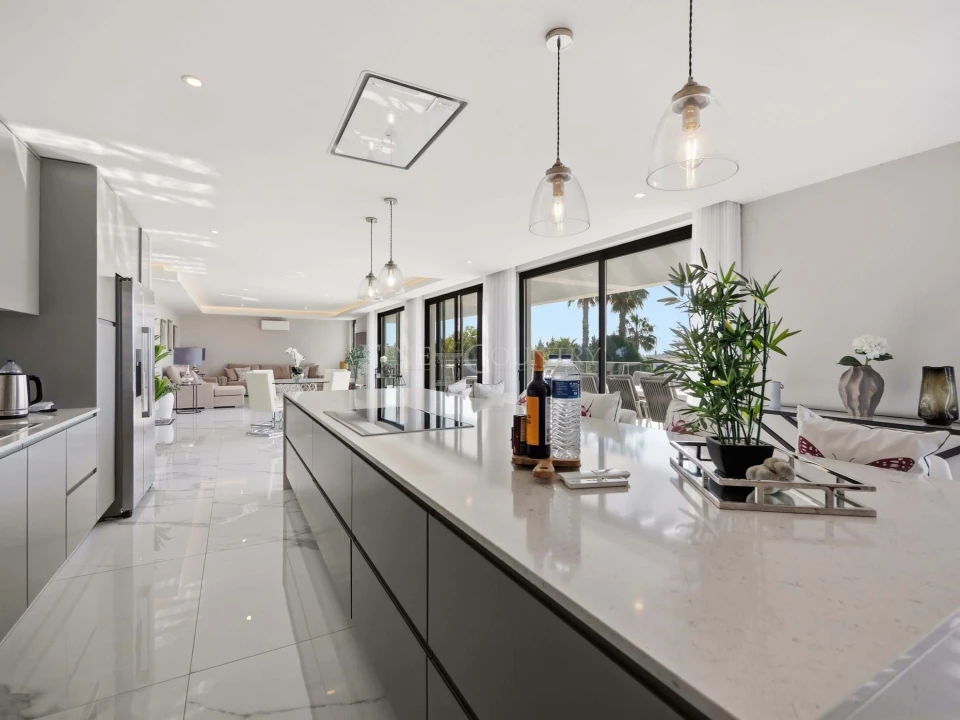 Moradia T4 para Venda em Lagoa e Carvoeiro Foto 13