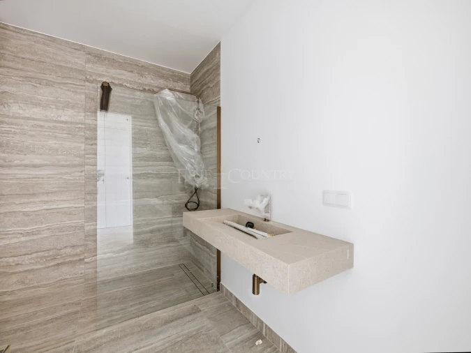 Moradia T4 para Venda em Monchique Foto 7