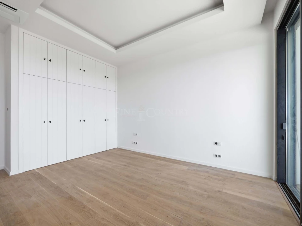 Moradia T4 para Venda em Monchique Foto 11