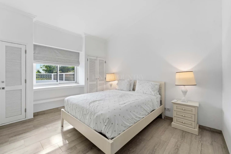 Moradia T3 para Venda em Almancil Foto 13