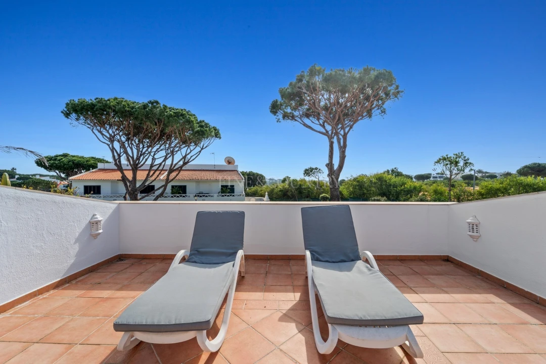 Moradia T3 para Venda em Almancil Foto 27