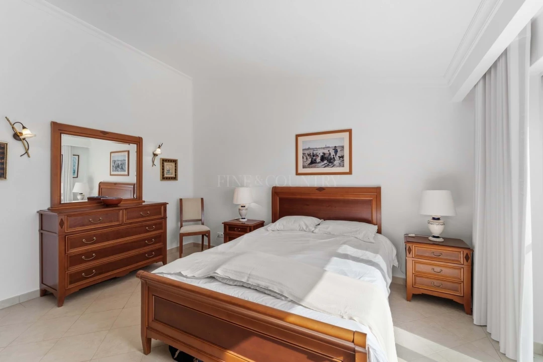 Moradia T3 para Venda em Almancil Foto 23