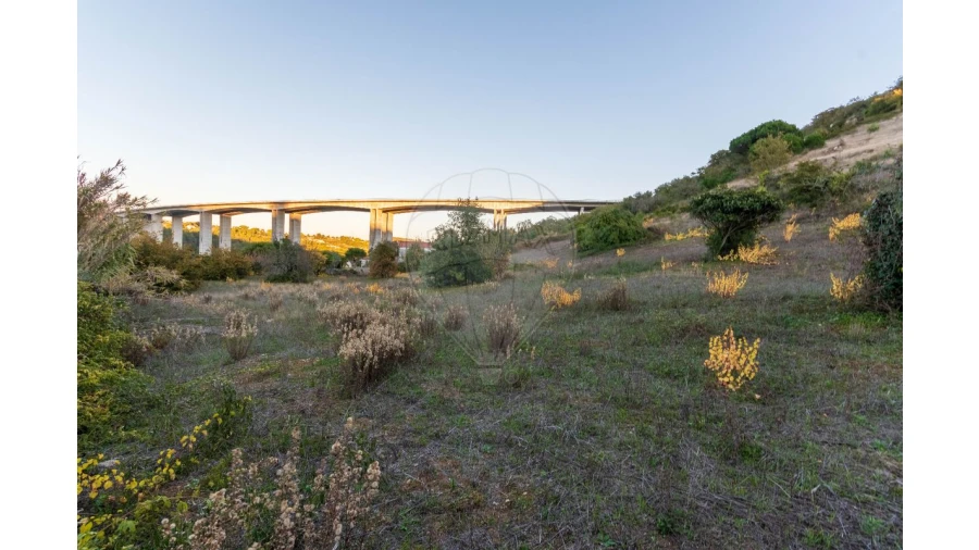 Terreno para Venda em Alhandra, São João dos Montes e Calhandriz Foto 1