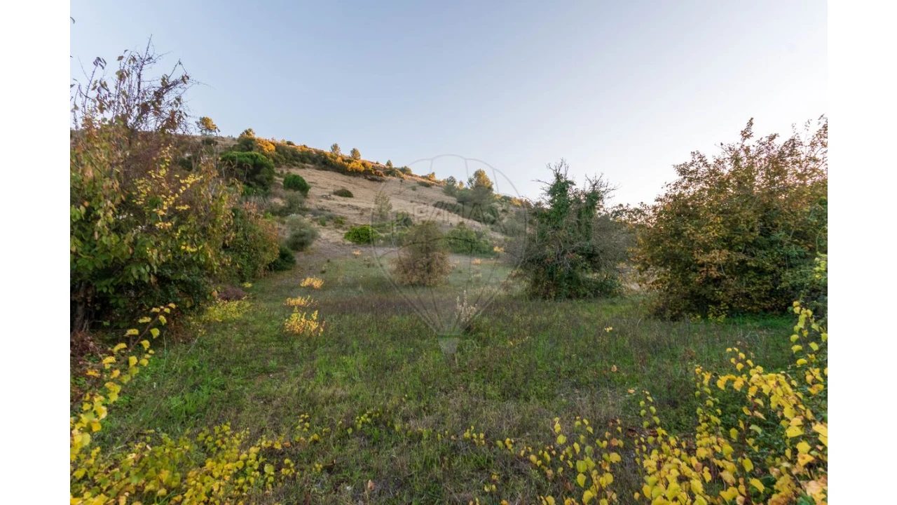 Terreno para Venda em Alhandra, São João dos Montes e Calhandriz Foto 2
