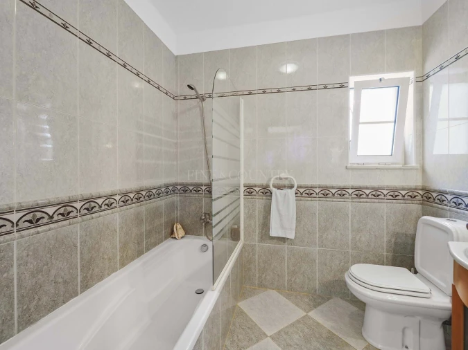 Moradia T4 para Venda em Lagoa e Carvoeiro Foto 21