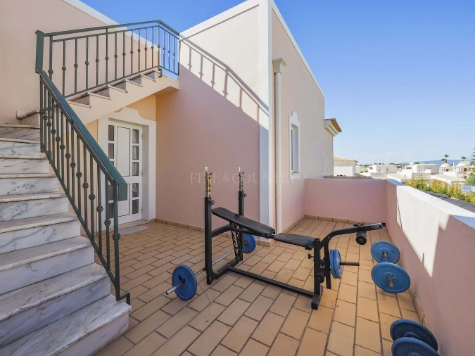 Moradia T4 para Venda em Lagoa e Carvoeiro Foto 37