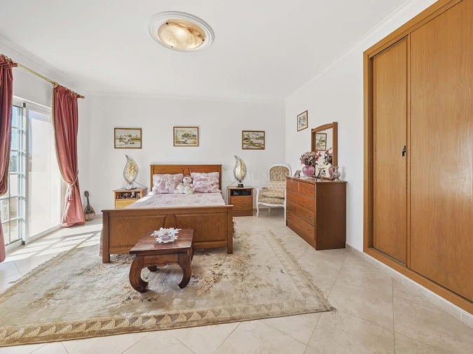 Moradia T4 para Venda em Lagoa e Carvoeiro Foto 28