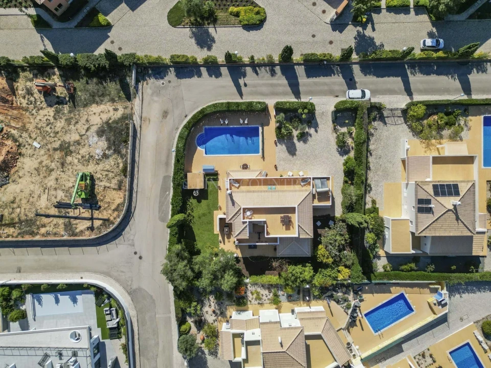 Moradia T4 para Venda em Lagoa e Carvoeiro Foto 42