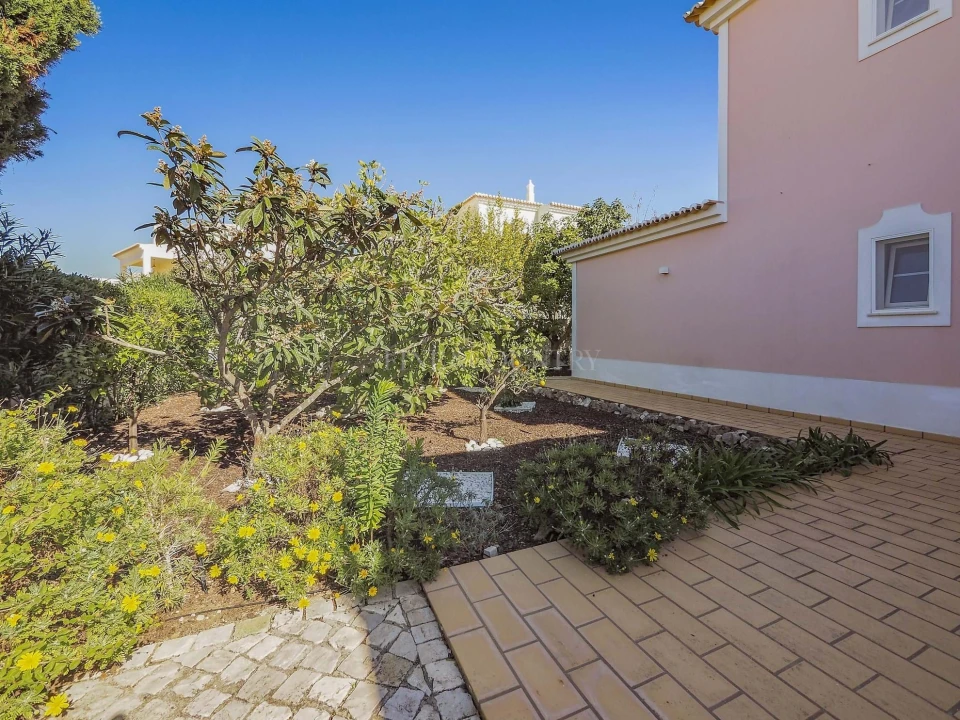 Moradia T4 para Venda em Lagoa e Carvoeiro Foto 51