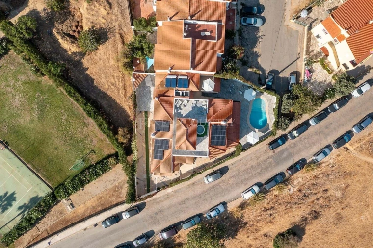 Moradia T5 para Venda em Porches Foto 6