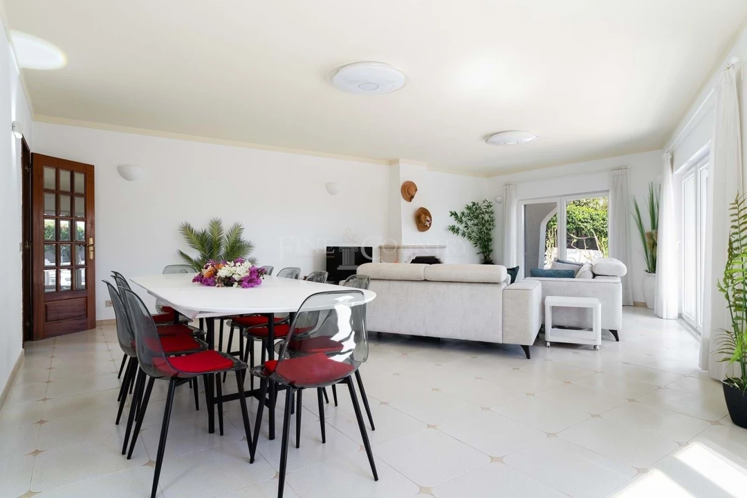 Moradia T5 para Venda em Porches Foto 12