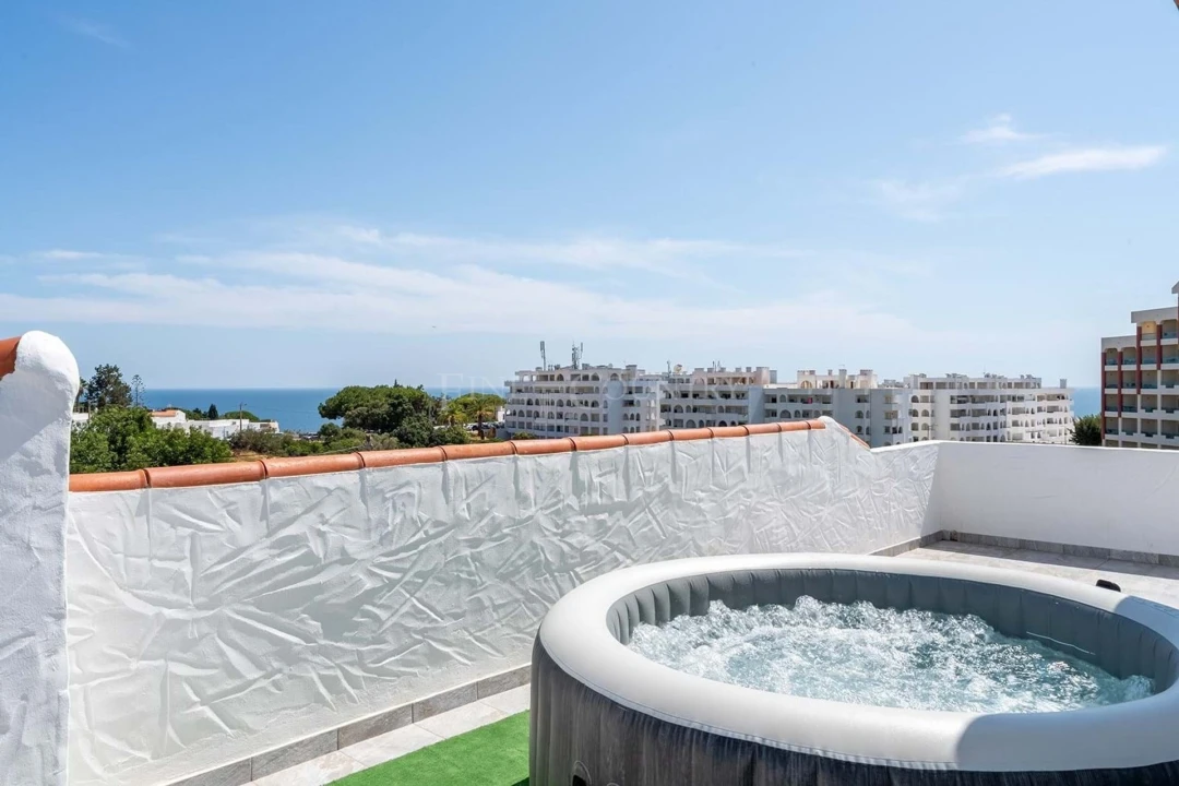 Moradia T5 para Venda em Porches Foto 15