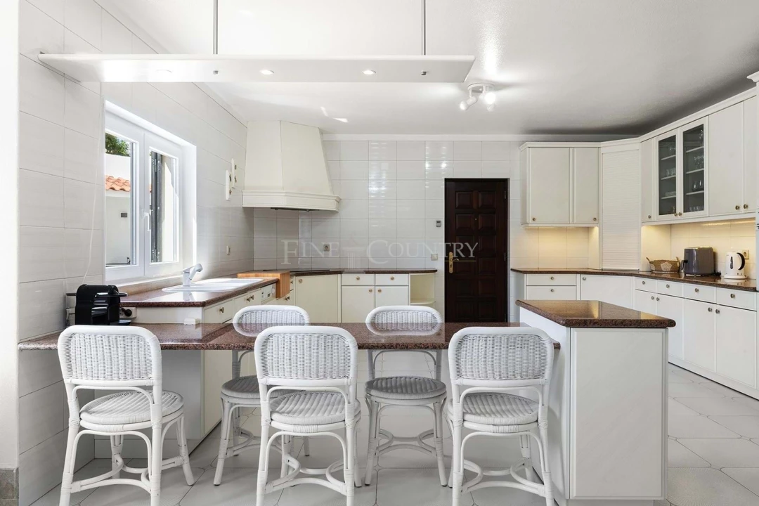 Moradia T5 para Venda em Porches Foto 14