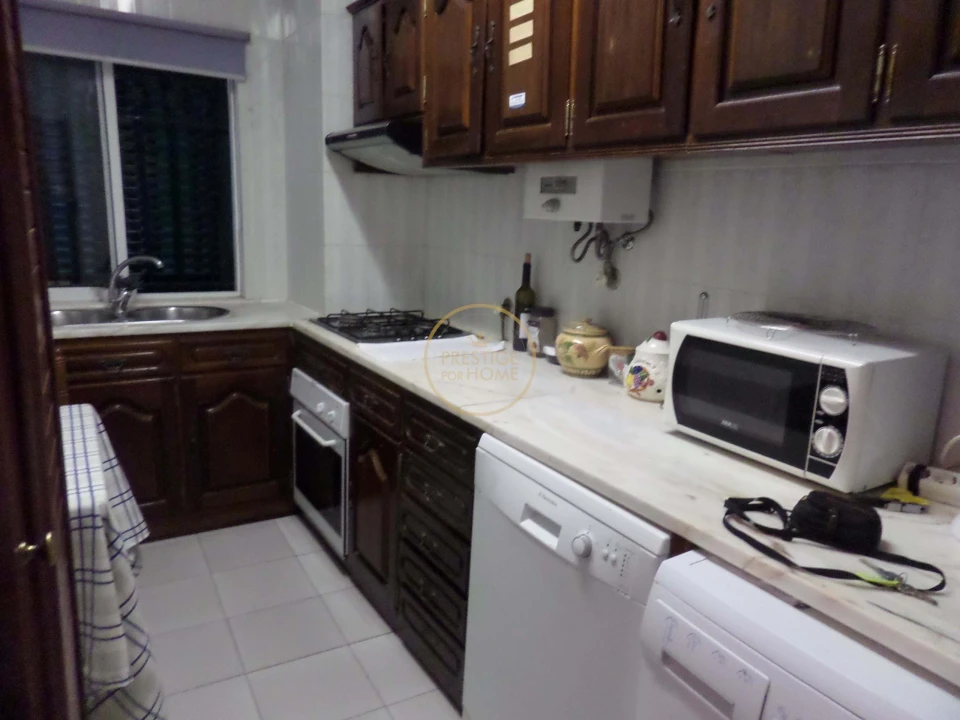 Apartamento T1 para Venda em Quarteira Foto 10